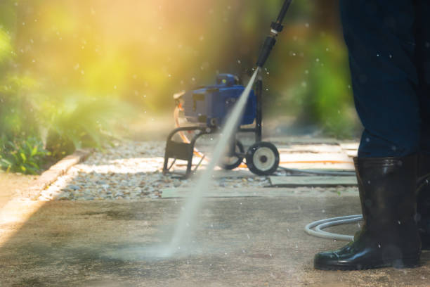 Best Sidewalk and Walkway Cleaning  in Worcester, MA